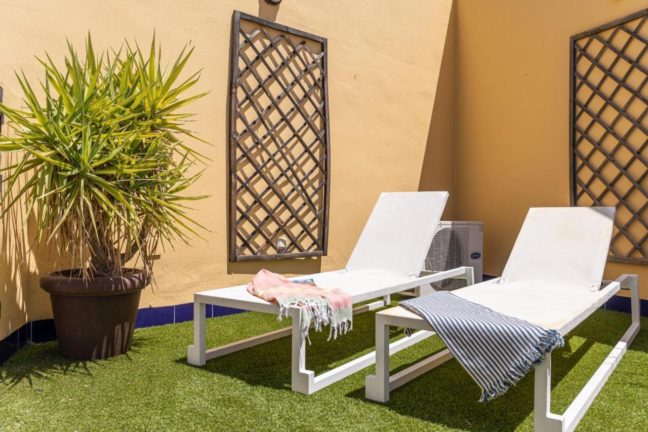 Green-Apartments Giralda Views Seville Exterior photo