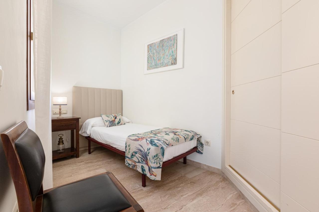 Green-Apartments Giralda Views Seville Exterior photo